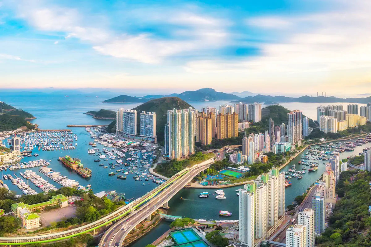 Best of Both Worlds - Shama Hub Metro South Hong Kong